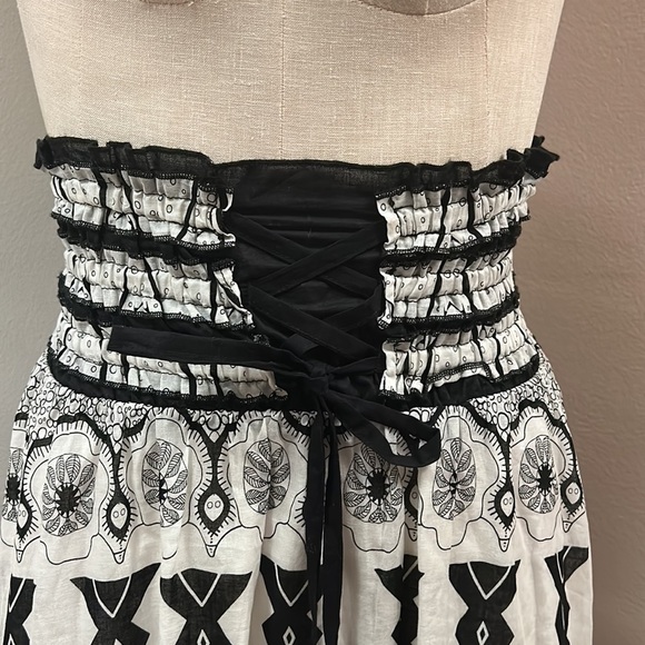 WOMEN’S Layered Black and White Maxi Shirring Waist Skirt size Small - Picture 5 of 12